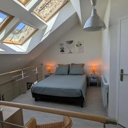 Renove Avec Mezzanine Au Coeur De - Fr-1-489-585 *